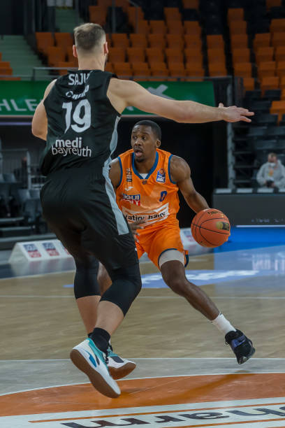 有点类似曾 有点类似曾