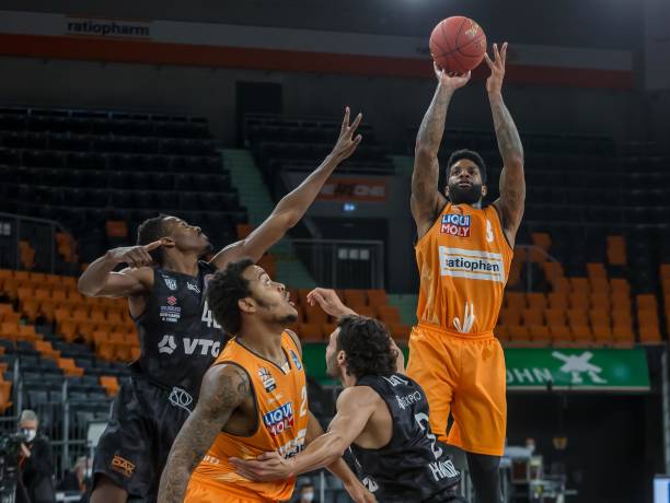 上的储备显 上的储备显